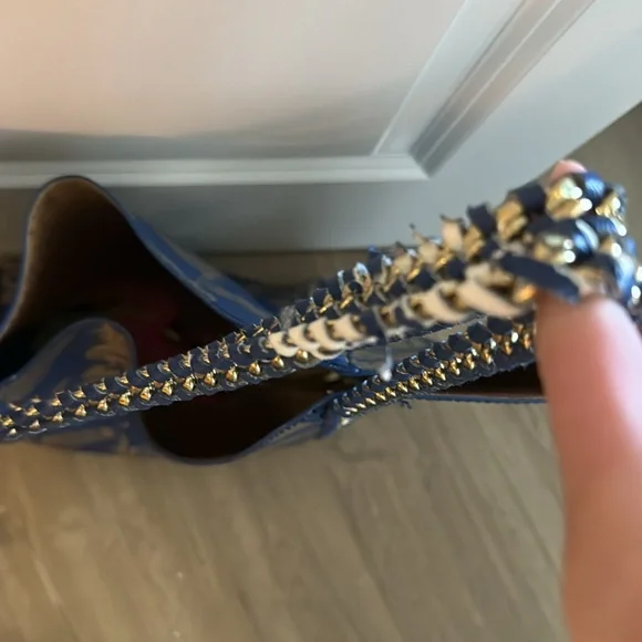 Lilly Pulitzer Reversible Seaside Tassel Tote - EUC - Picture 4 of 7